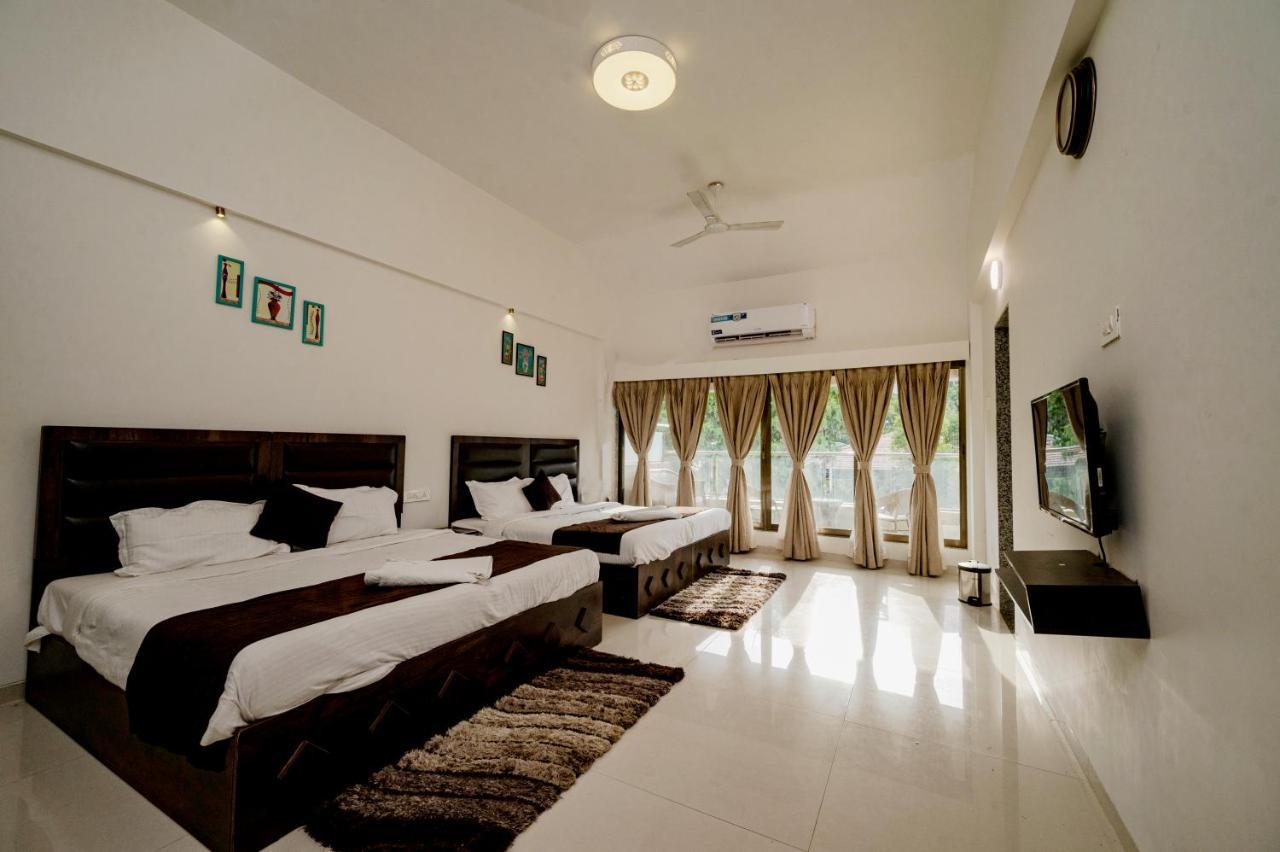 The Retreat-Glasshouse Bungalow Igatpuri Exterior foto